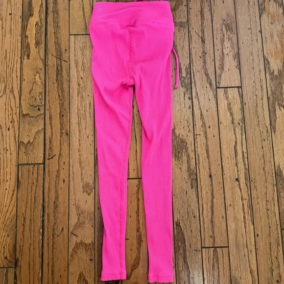 Year of Ours Ribbed Football Leggings Tie Waist - Picture 5 of 8